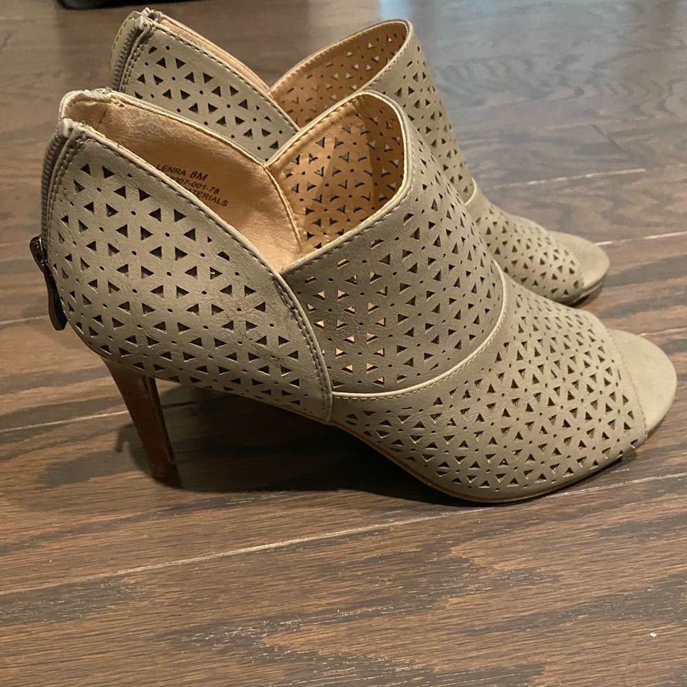 Limited heels